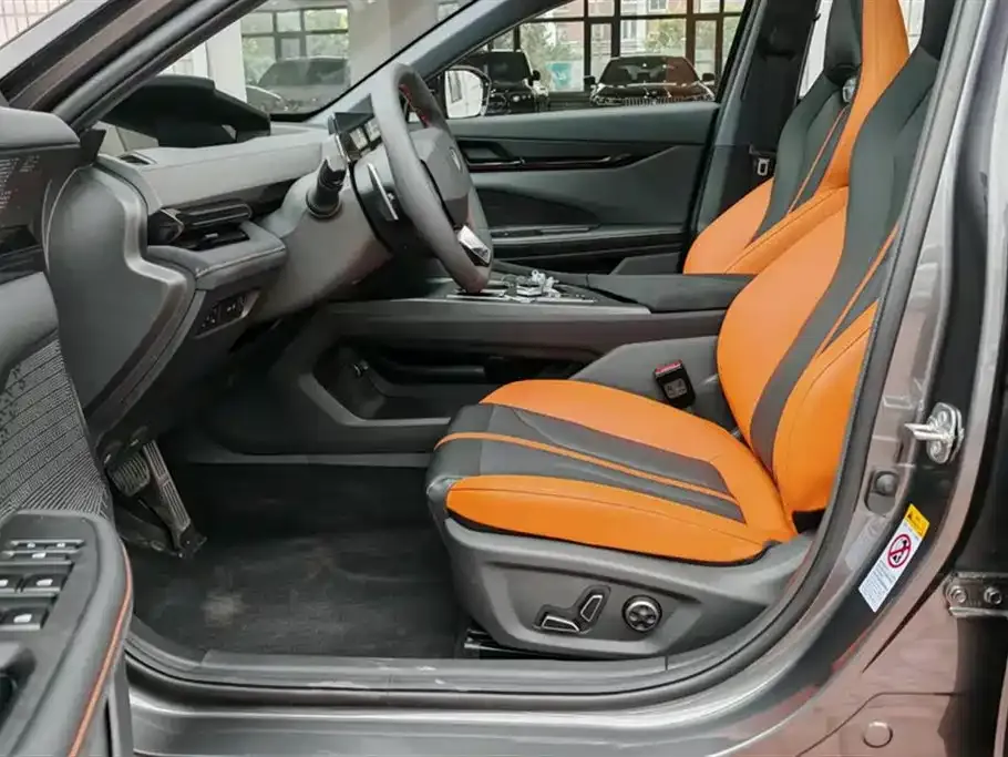 Changan UNI-V 2025 из CN, фото 9
