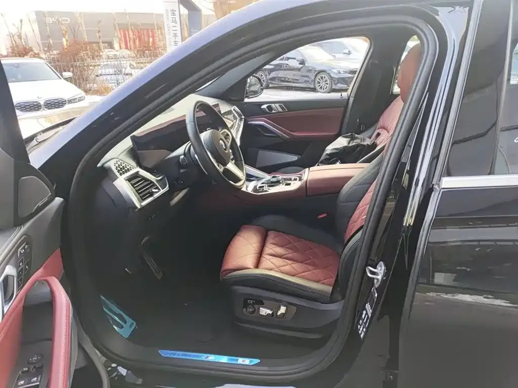 BMW X6 2024 из CN, фото 6