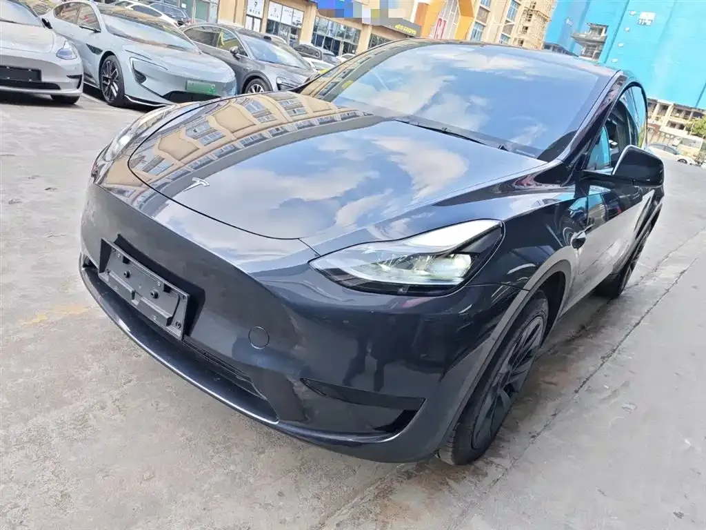 Tesla Model Y 2025 из CN, фото 10