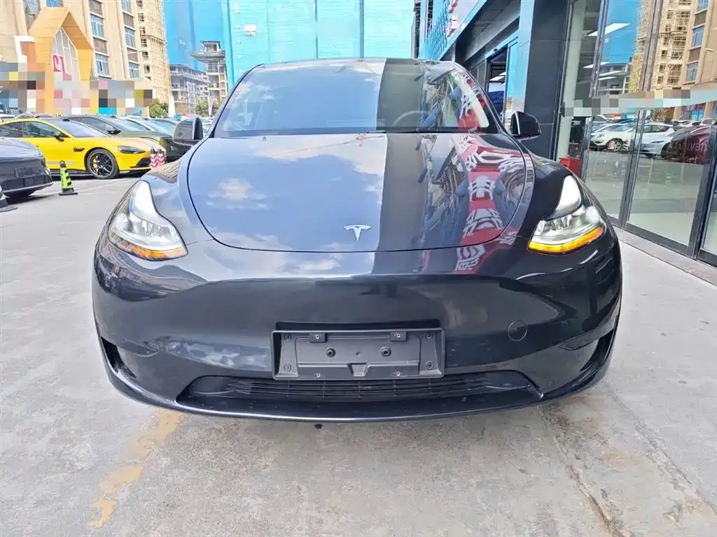 Tesla Model Y 2025 из CN, фото 8