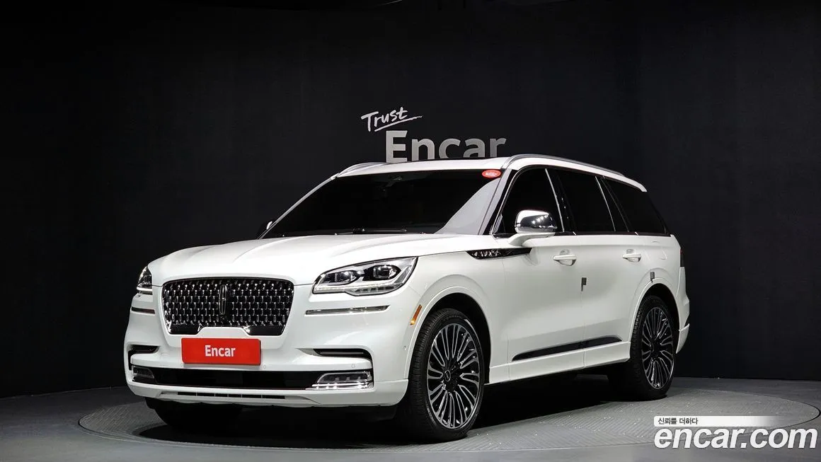 Lincoln Aviator — фото 1