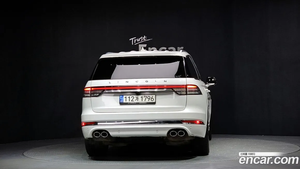 Lincoln Aviator — фото 10