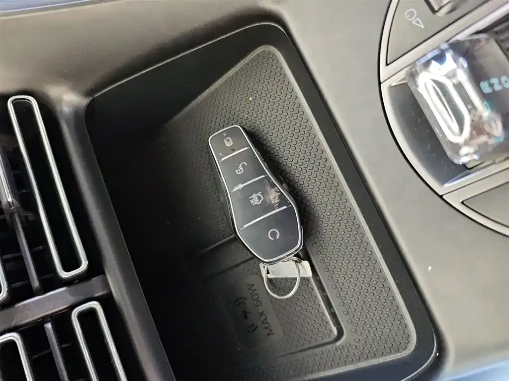 BYD Seal 05 DM-i 2025 из CN, фото 9