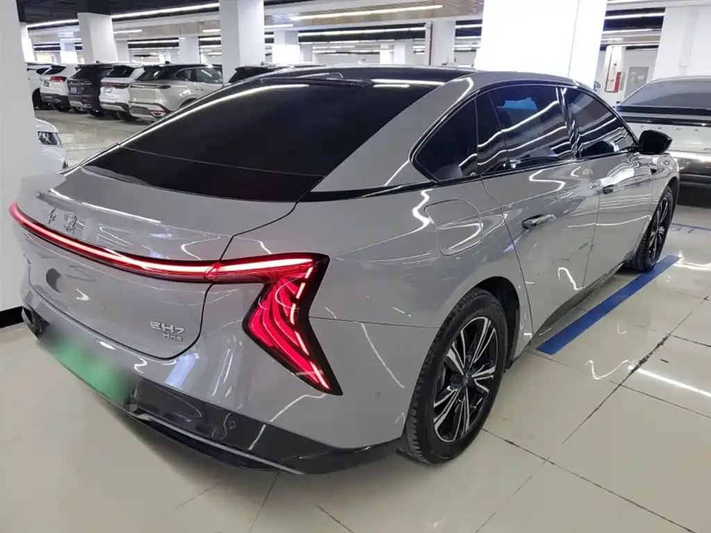 Hongqi EH7 2024 из CN, фото 7