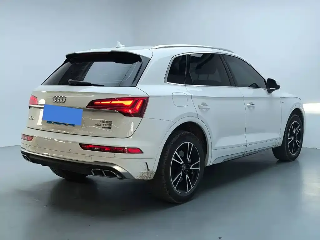 Audi Q5L 2023 из CN, фото 4