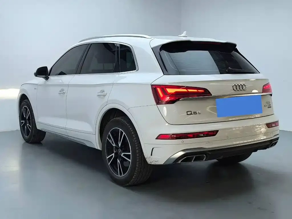 Audi Q5L 2023 из CN, фото 9