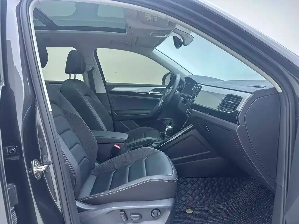 Volkswagen Tayron 2022 из CN, фото 4