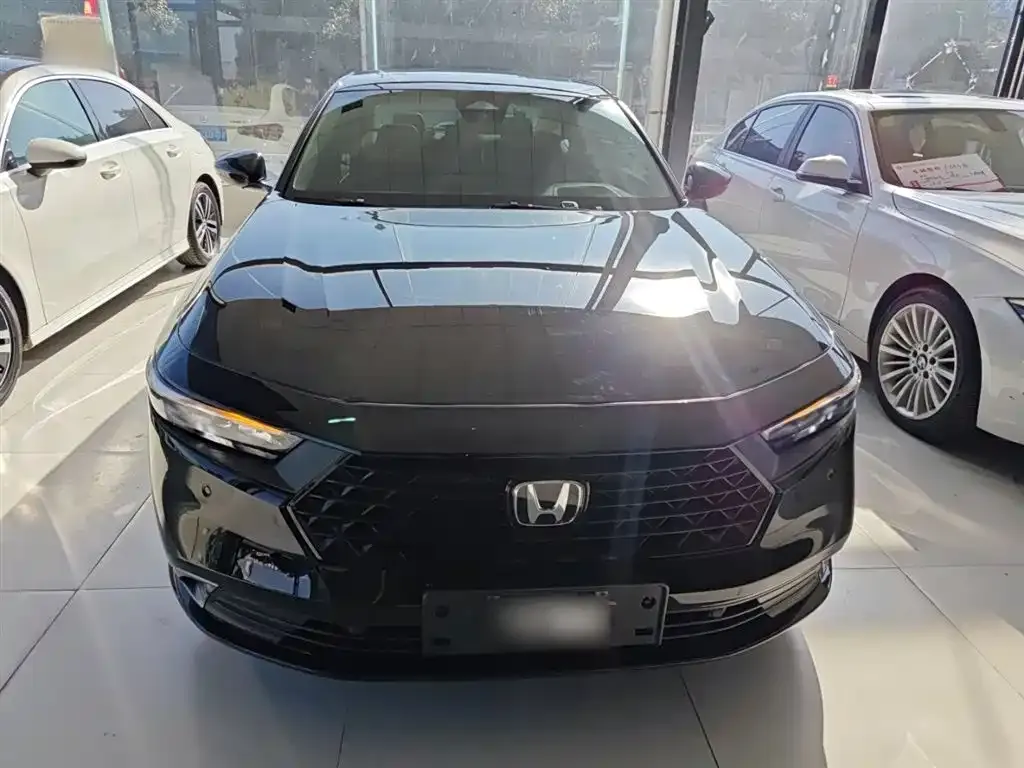 Honda Accord 2024 из CN, фото 3
