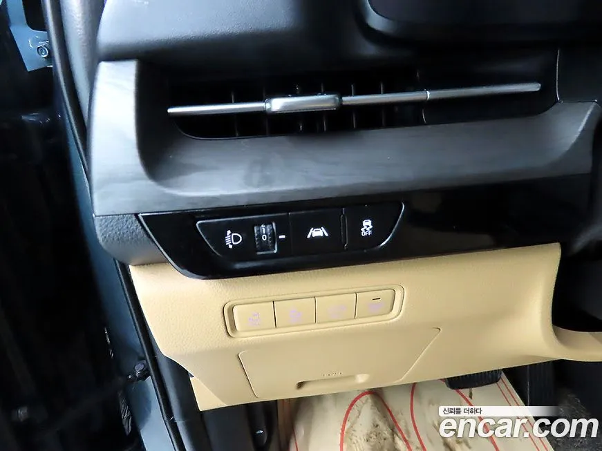Kia Carnival — фото 9