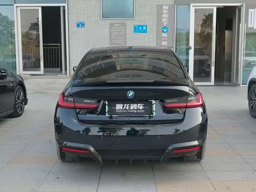 BMW i3 2024 из CN, фото 3