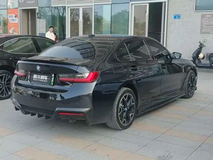 BMW i3 2024 из CN, фото 6