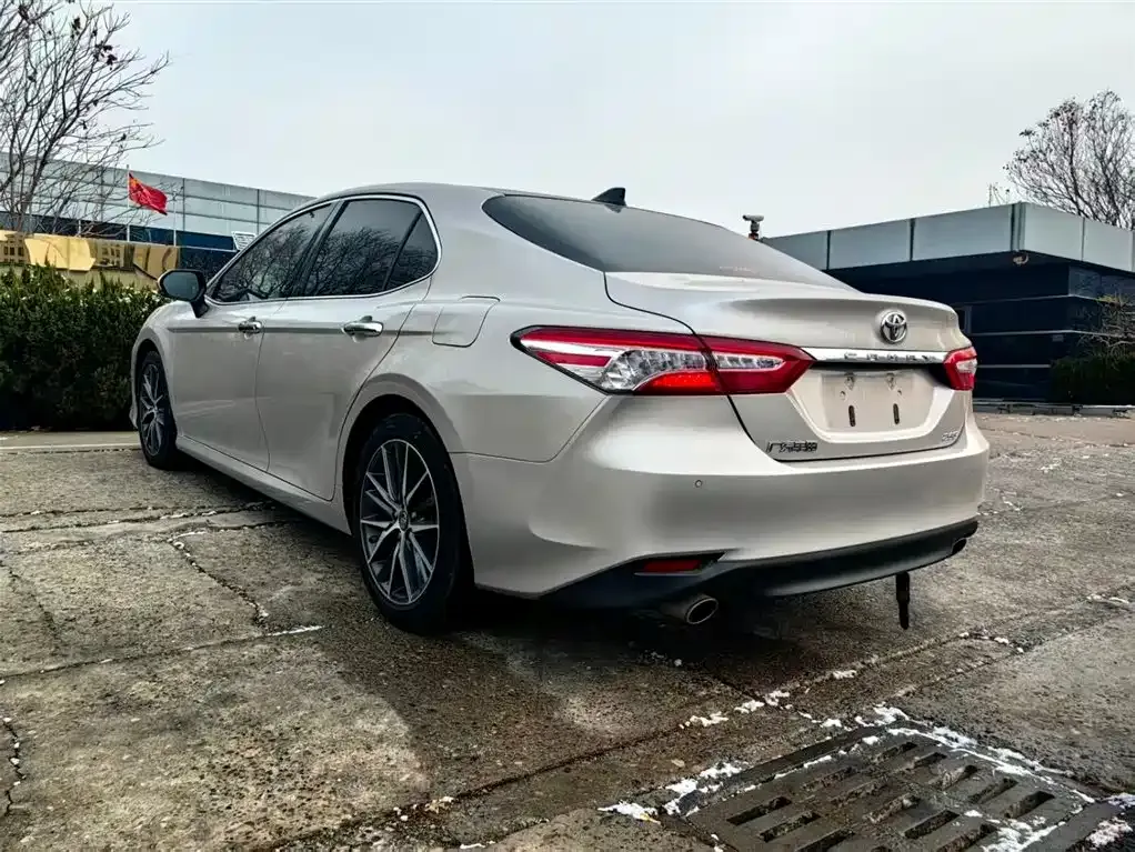 Toyota Camry 2022 из CN, фото 10