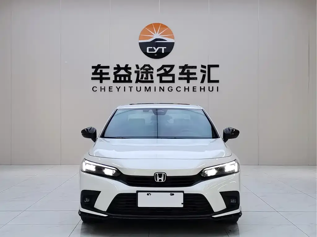 Honda Civic 2023 из CN, фото 2