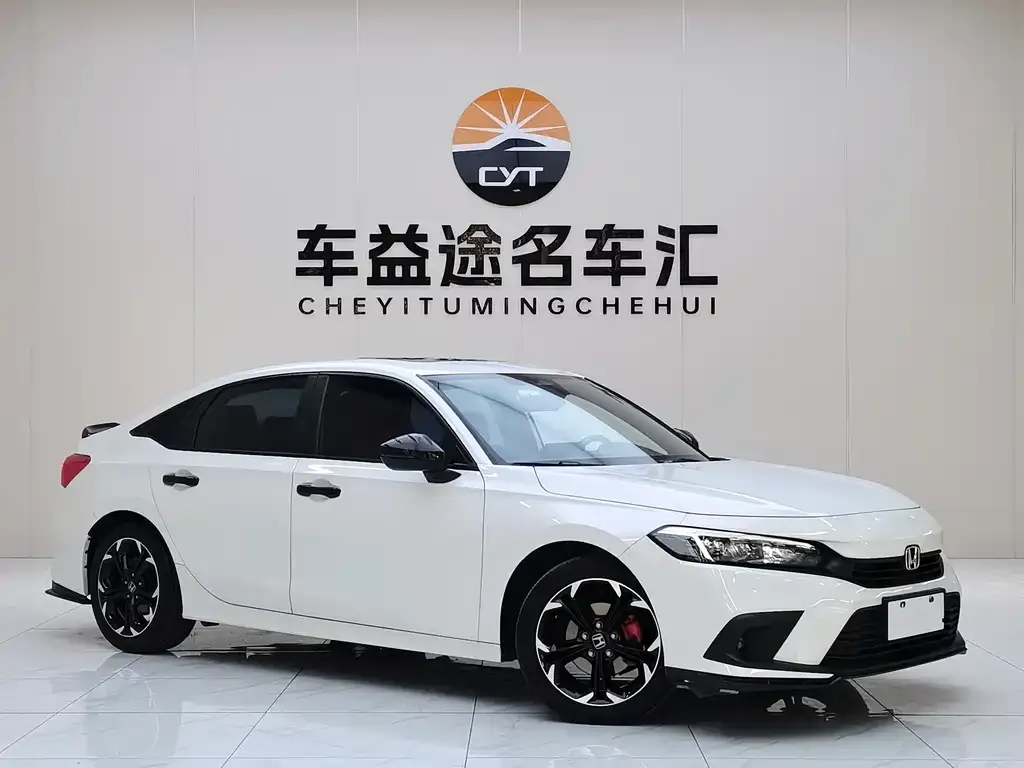 Honda Civic 2023 из CN, фото 3