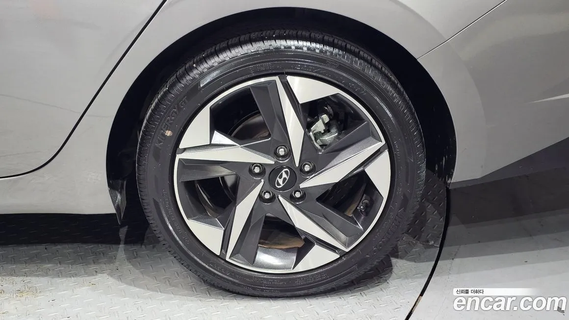 Hyundai AVANTE 2022 из KR, фото 5