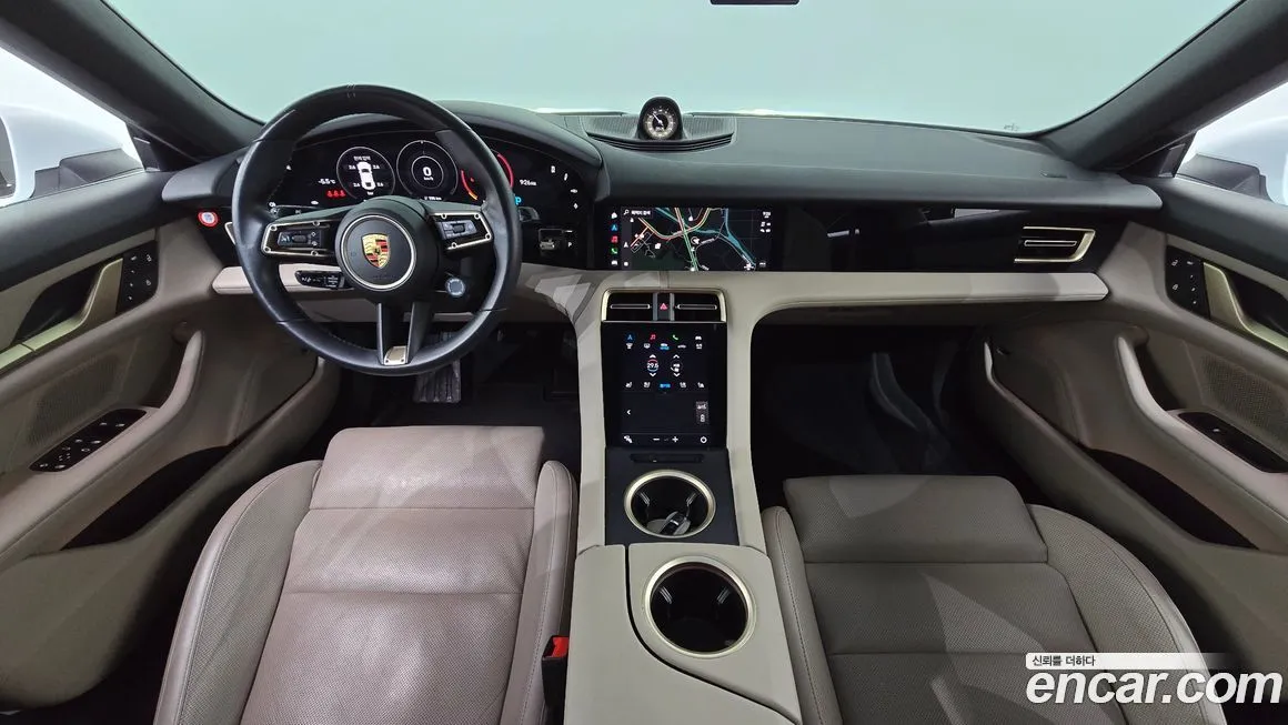 Porsche Taycan 2023 из KR, фото 9