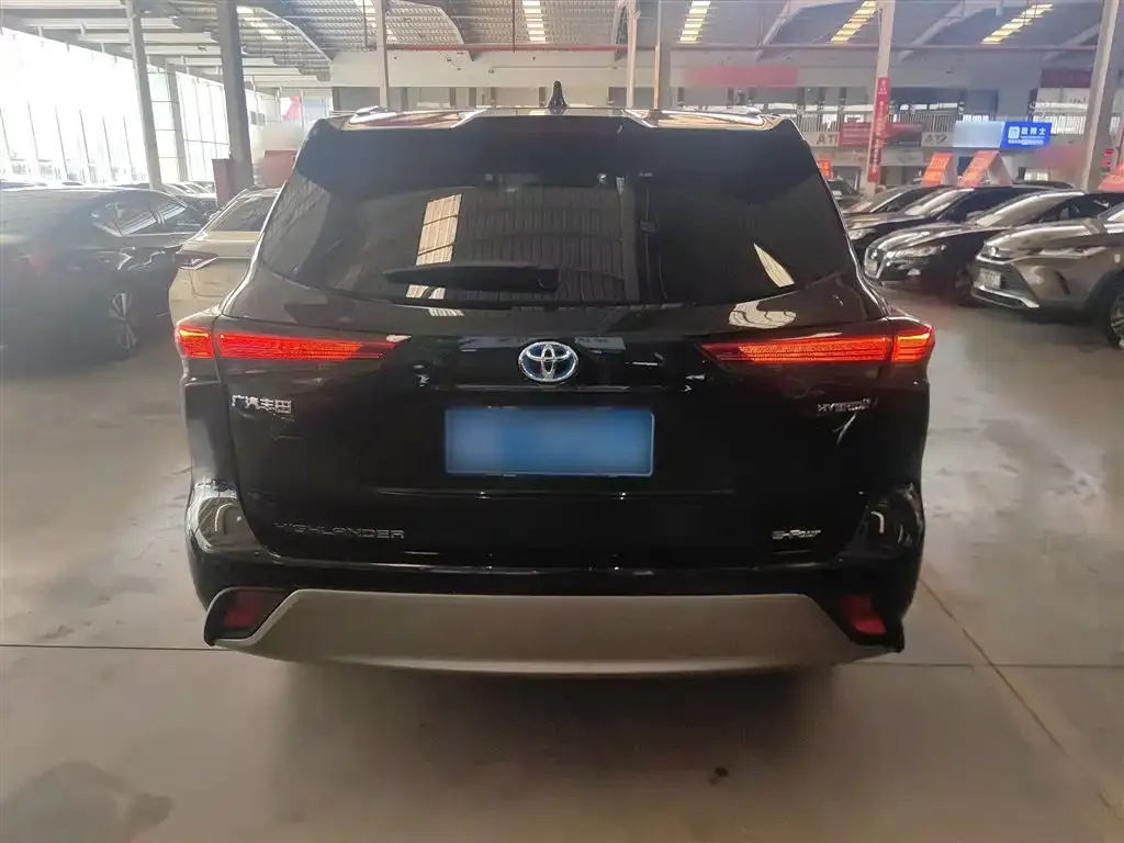 Toyota Highlander 2023 из CN, фото 5
