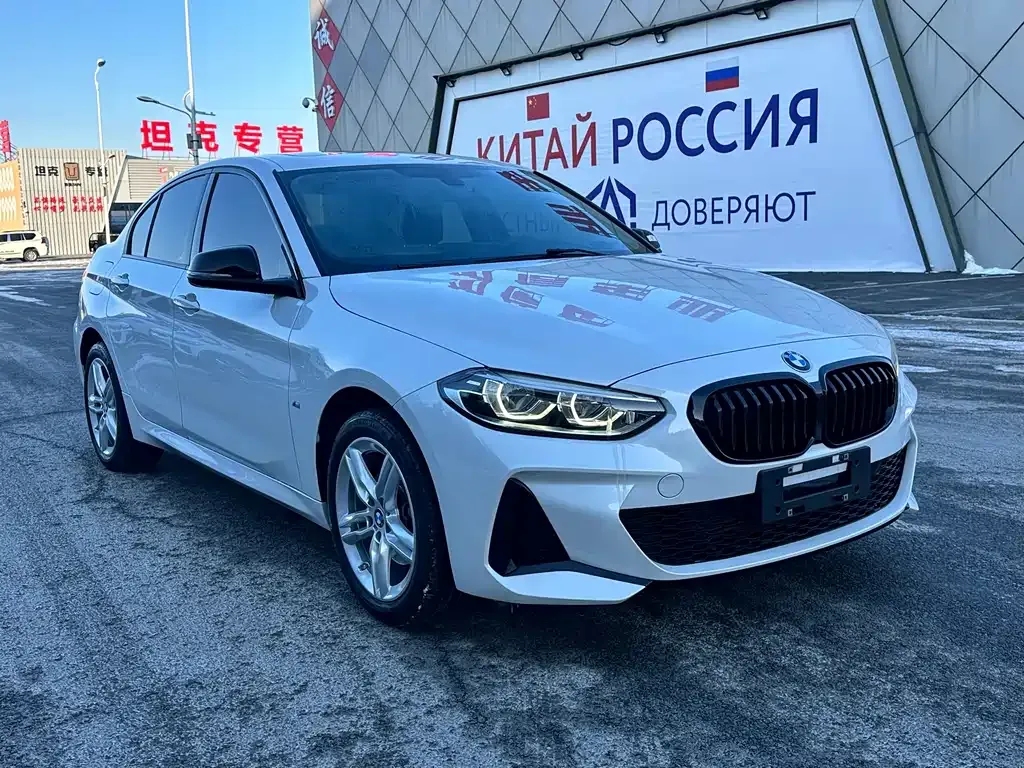 BMW 1 Series 2021 из CN, фото 9