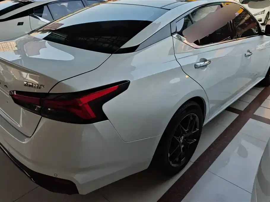 Nissan Teana 2023 из CN, фото 3