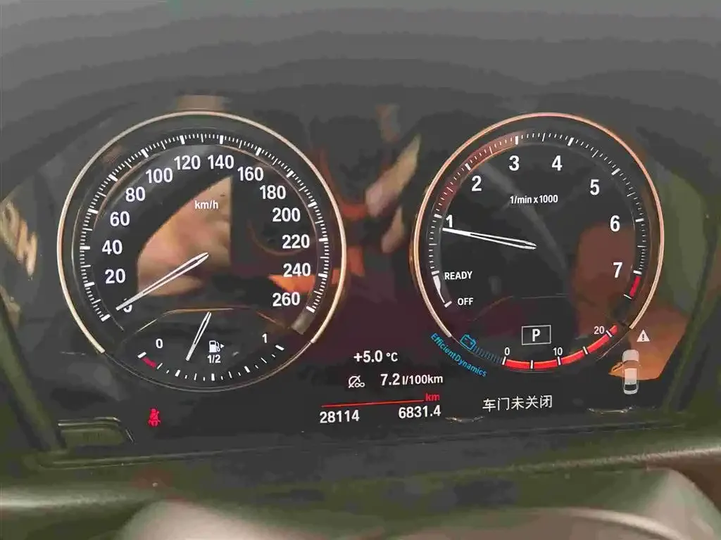 BMW 1 Series 2023 из CN, фото 7