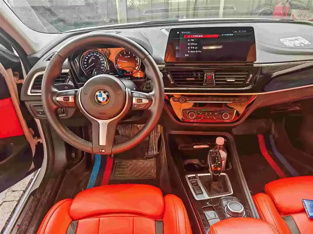 BMW 1 Series 2023 из CN, фото 9
