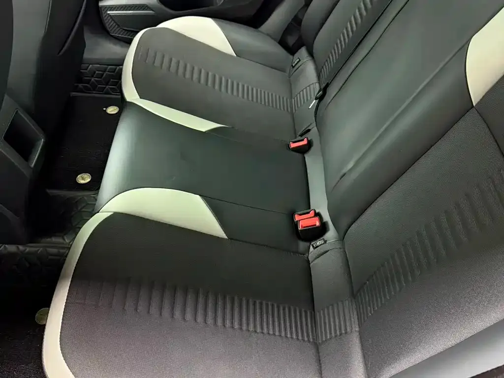 Volkswagen Polo 2023 из CN, фото 10
