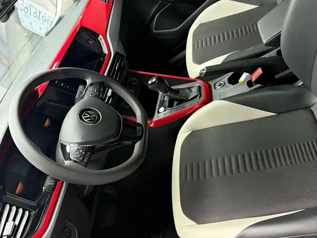 Volkswagen Polo 2023 из CN, фото 8