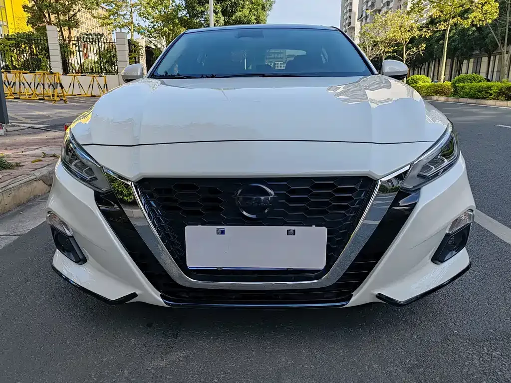 Nissan Teana 2021 из CN, фото 2
