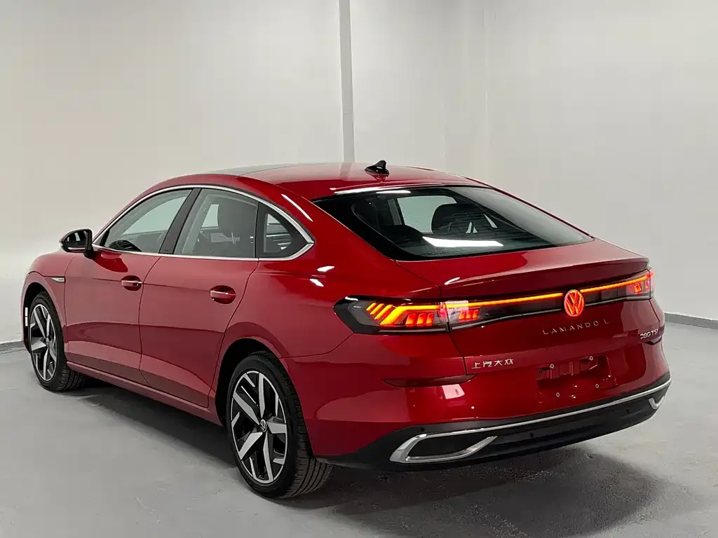 Volkswagen Lamando 2023 из CN, фото 3