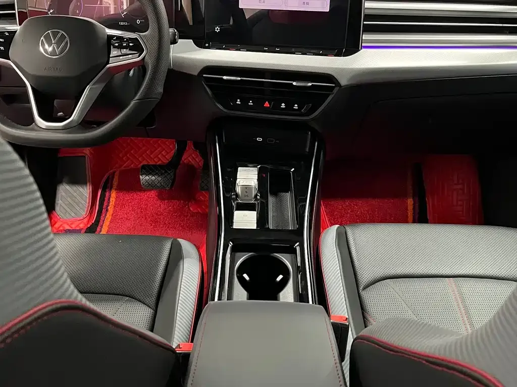 Volkswagen Lamando 2023 из CN, фото 4