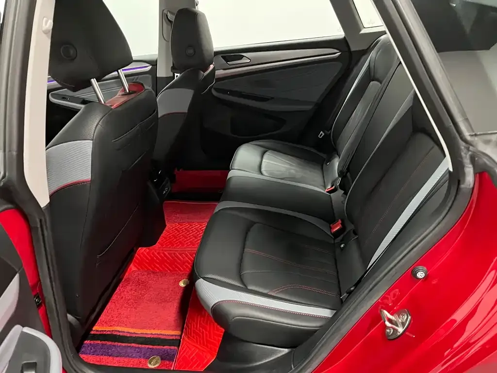 Volkswagen Lamando 2023 из CN, фото 9