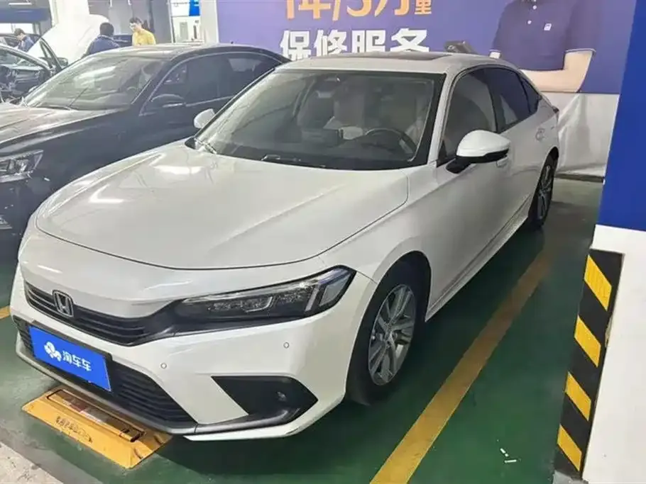 Honda Civic 2023 из CN, фото 1