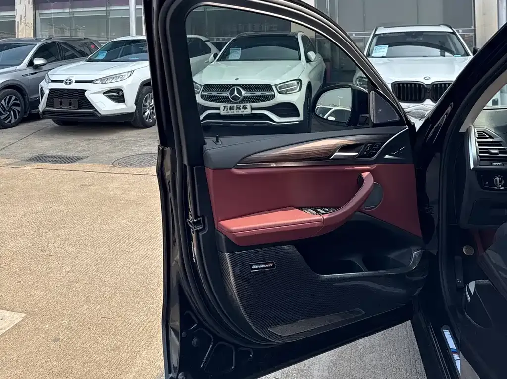 BMW X3 2024 из CN, фото 7