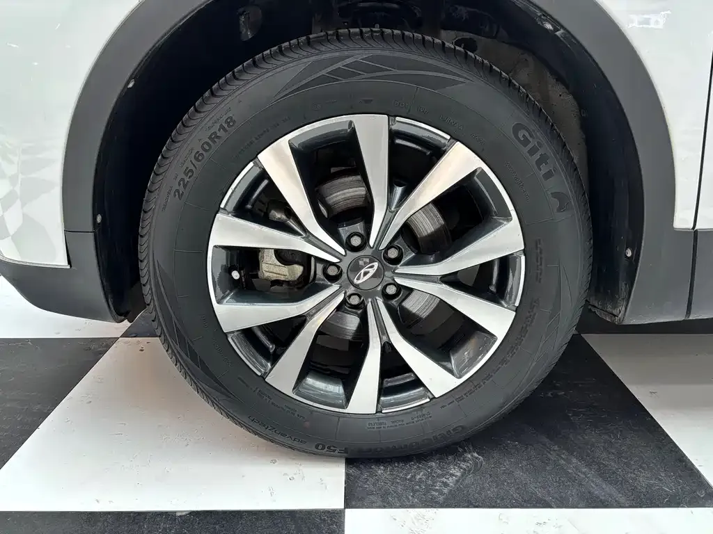 Chery Tiggo 7 PLUS — фото 8