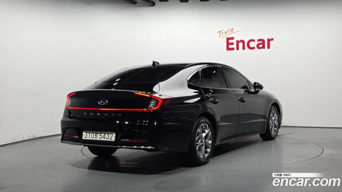 Hyundai Sonata 2023 из KR, фото 3