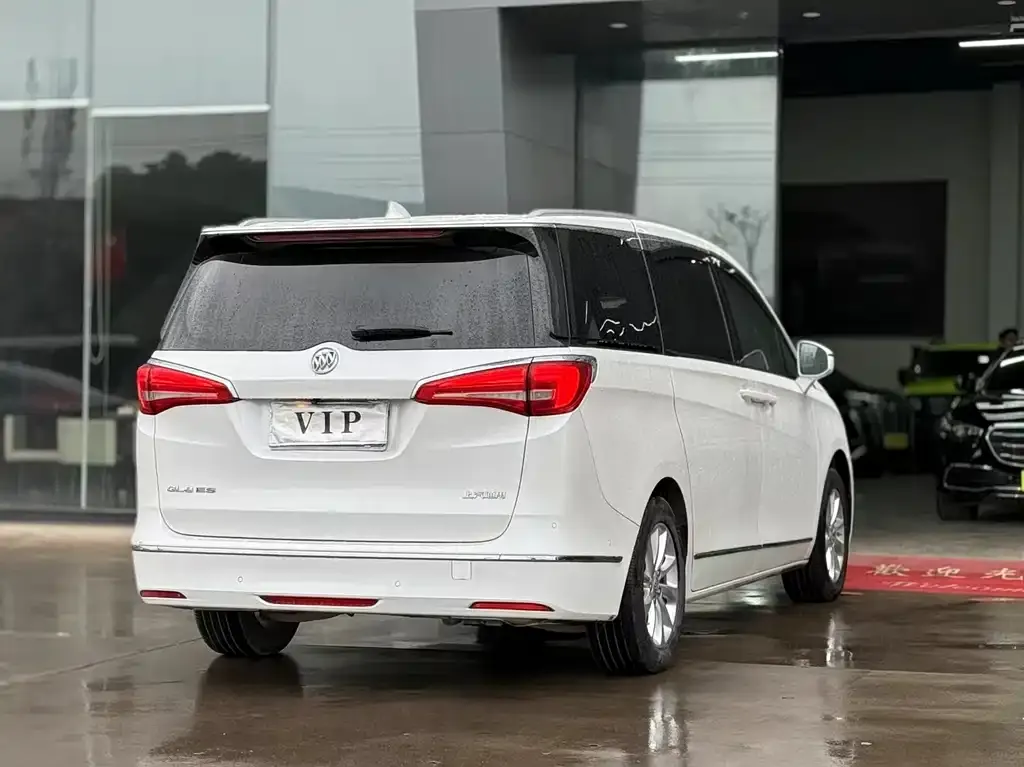 Buick GL8 2022 из CN, фото 4