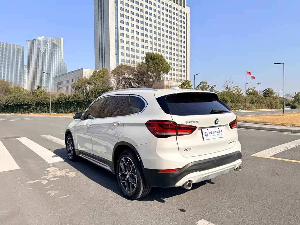 BMW X1 2021 из CN, фото 6