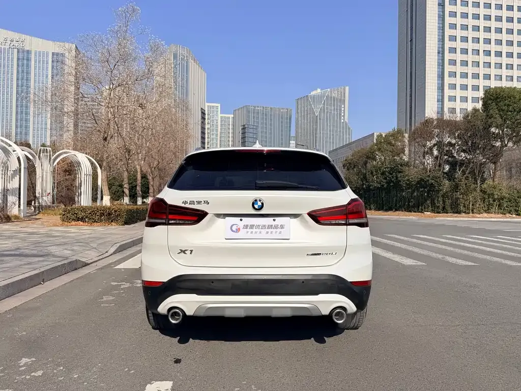 BMW X1 2021 из CN, фото 9