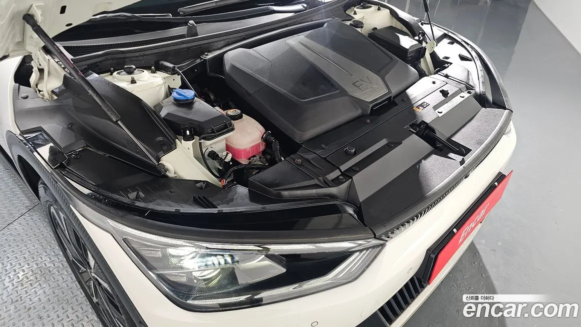 Kia EV6 2022 из KR, фото 10