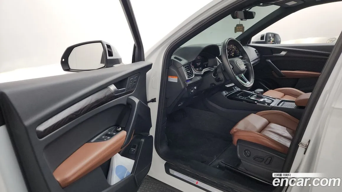 Audi Q5 2023 из KR, фото 10