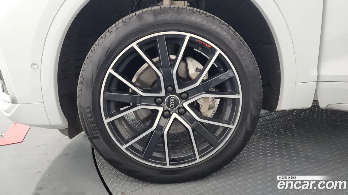 Audi Q5 2023 из KR, фото 7