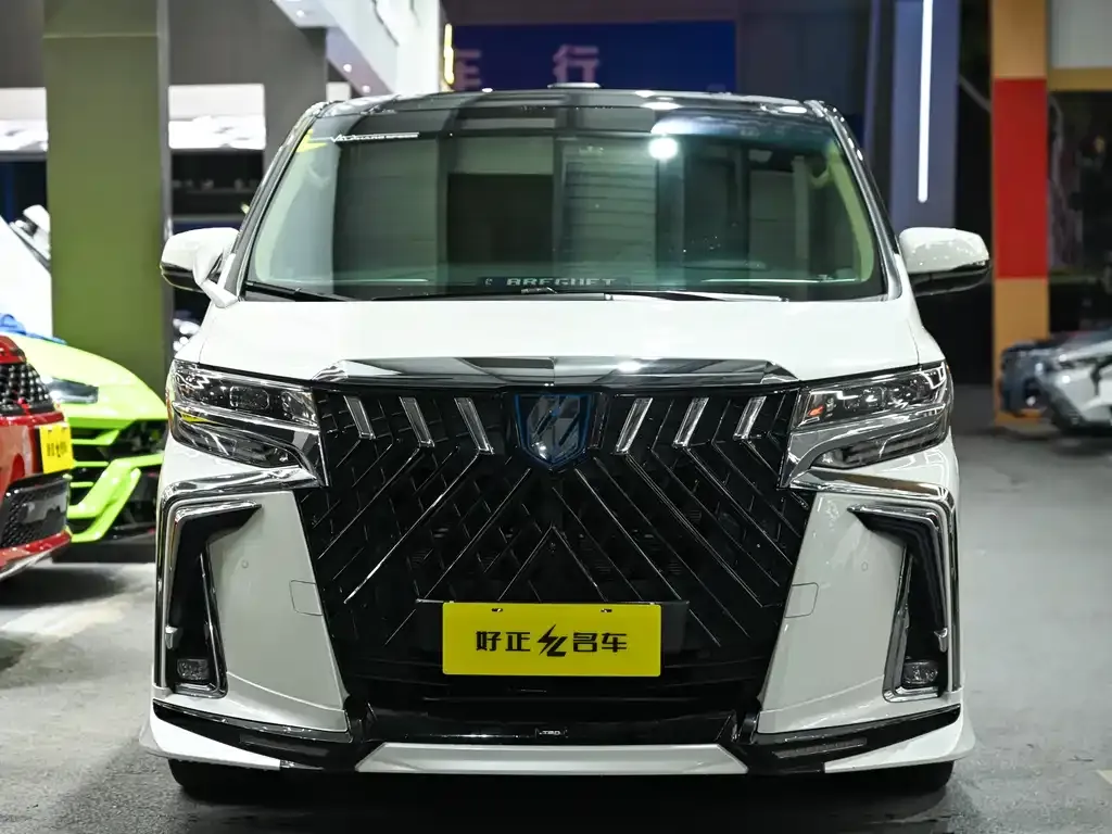 Toyota Alphard 2023 из CN, фото 3