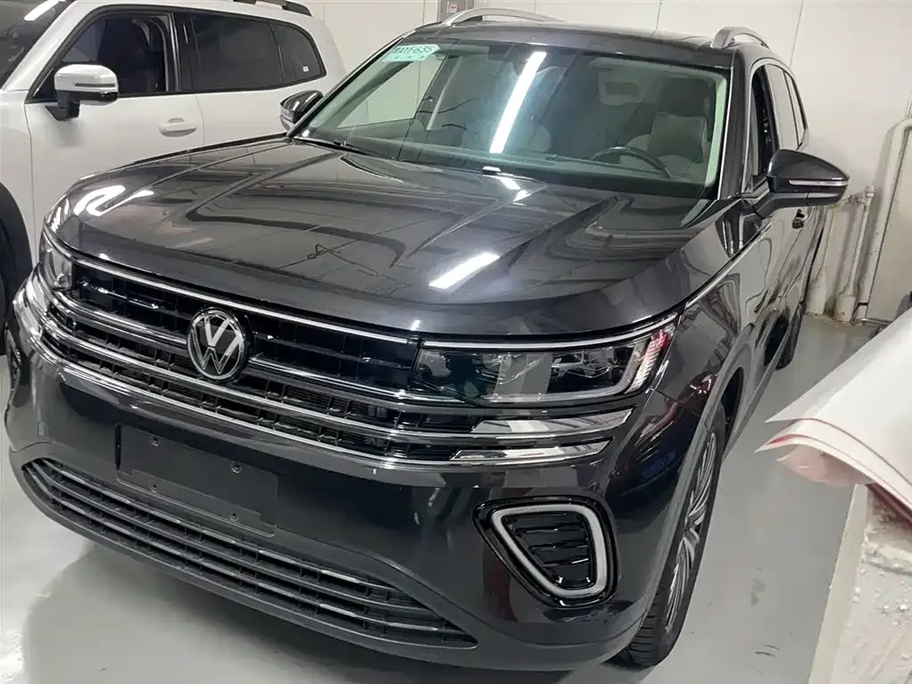 Volkswagen Tavendor 2023 из CN, фото 1