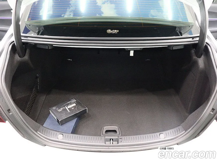 Mercedes-Benz E-Class 2023 из KR, фото 5