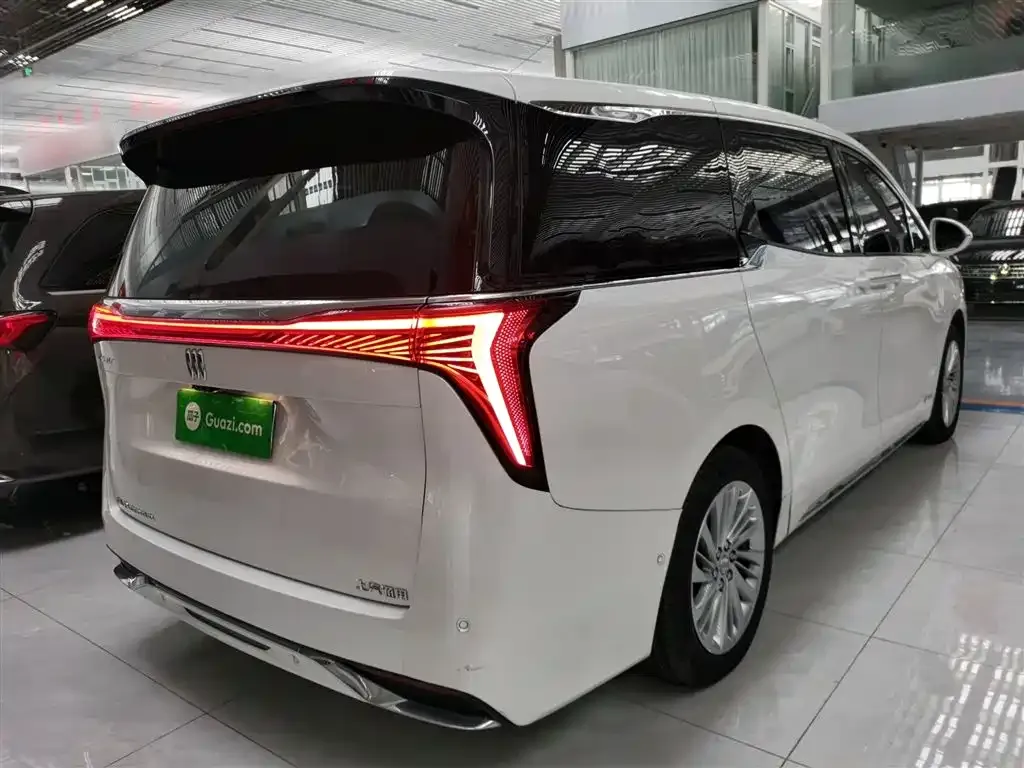 Buick Century 2024 из CN, фото 8