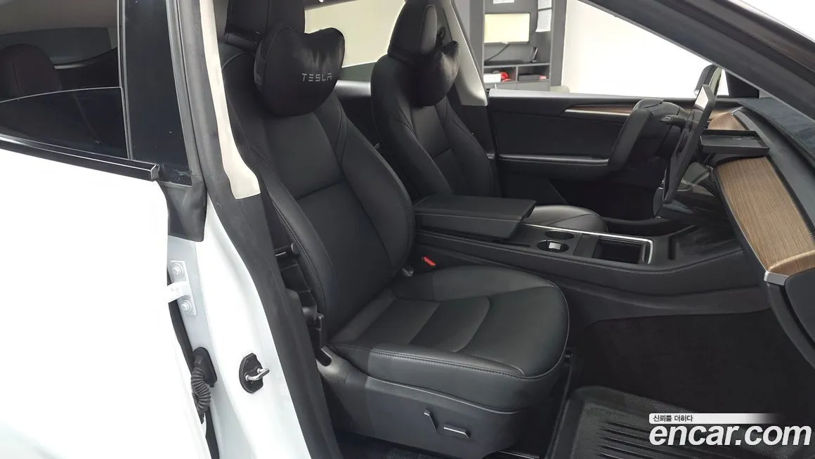 Tesla Model Y 2024 из KR, фото 10