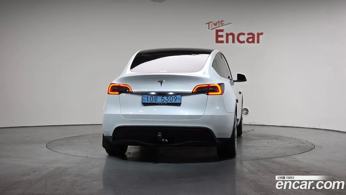 Tesla Model Y 2024 из KR, фото 4