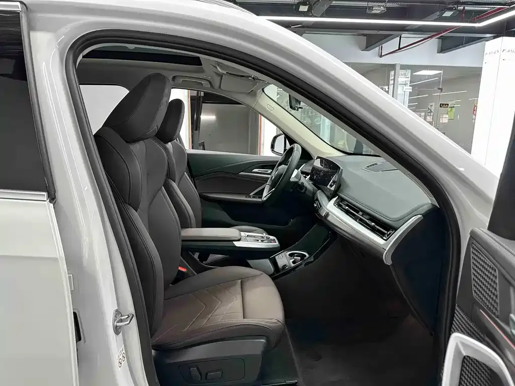 BMW X1 2024 из CN, фото 7