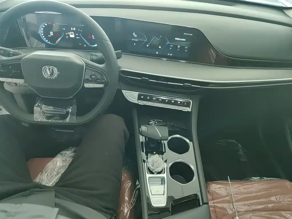 Changan Eado 2025 из CN, фото 9