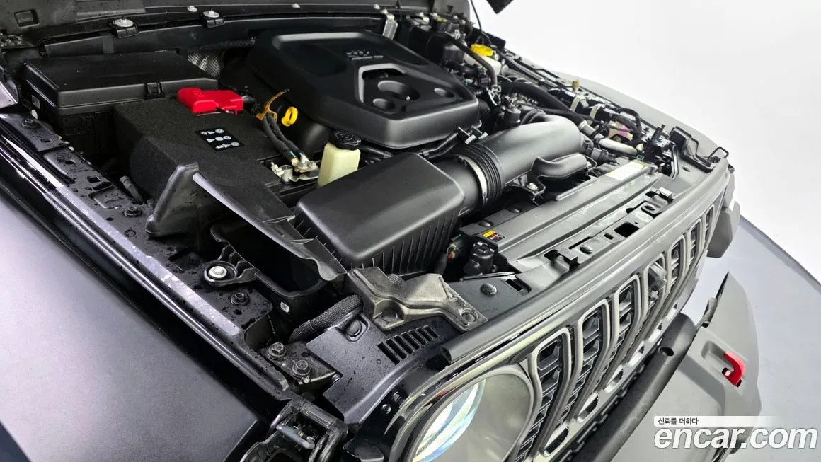 Jeep Wrangler 2024 из KR, фото 10
